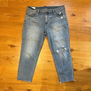 Gap Girlfriend Mid Rise Jeans